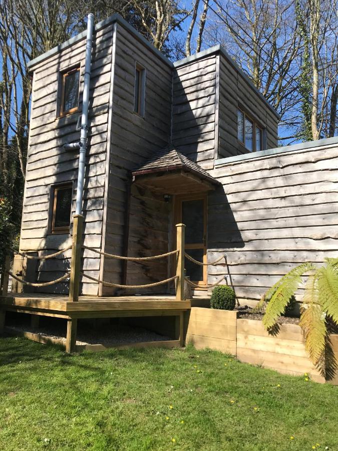 Winnie's Corner: Secluded Woodland Retreat Carlyon Bay Exterior photo